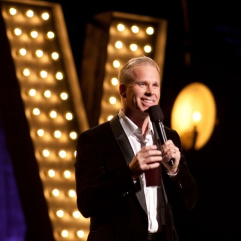 Gerry Dee Celebrates 20 Years of Stand-Up With Upcoming Cross-Canada Tour